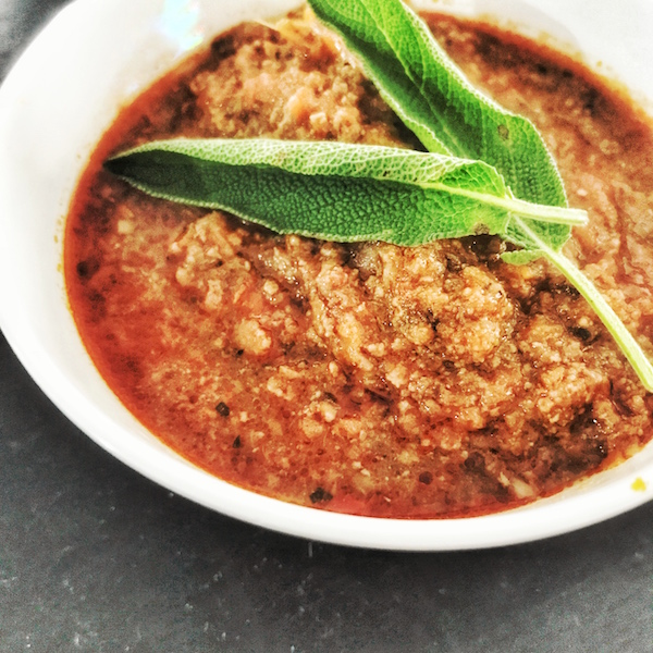 Aunty Jo’s Bolognaise Sauce